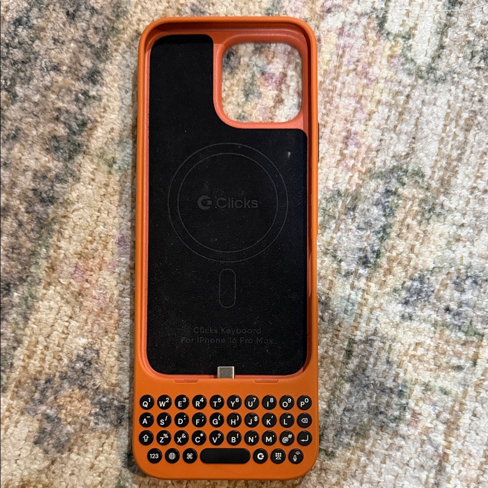 Clicks keyboard case for iPhone 16 pro max!